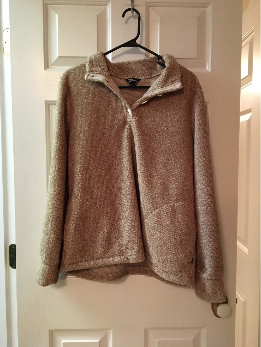 Eddie Bauer Women's Large Beige Fleece Pullover Sweater